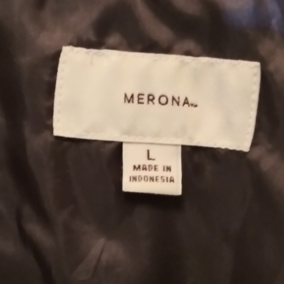 Rain Coat - Picture 8 of 8